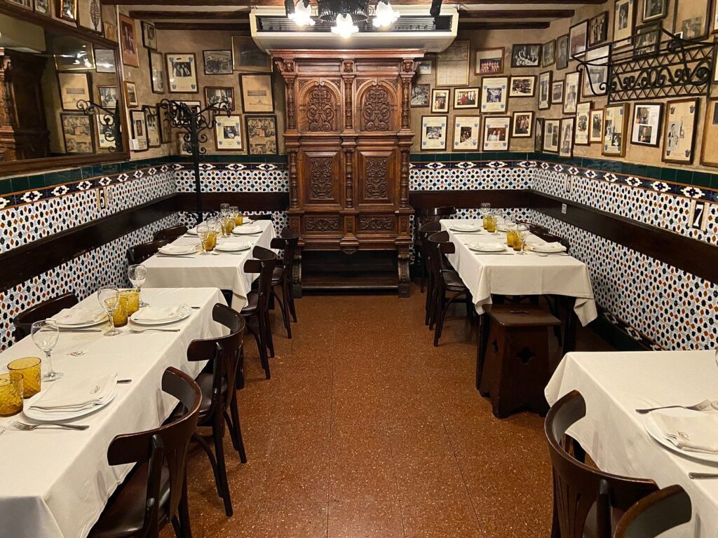 Los Caracoles restaurant in Barcelona