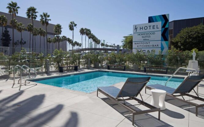 H Hotel Los Angeles Airport