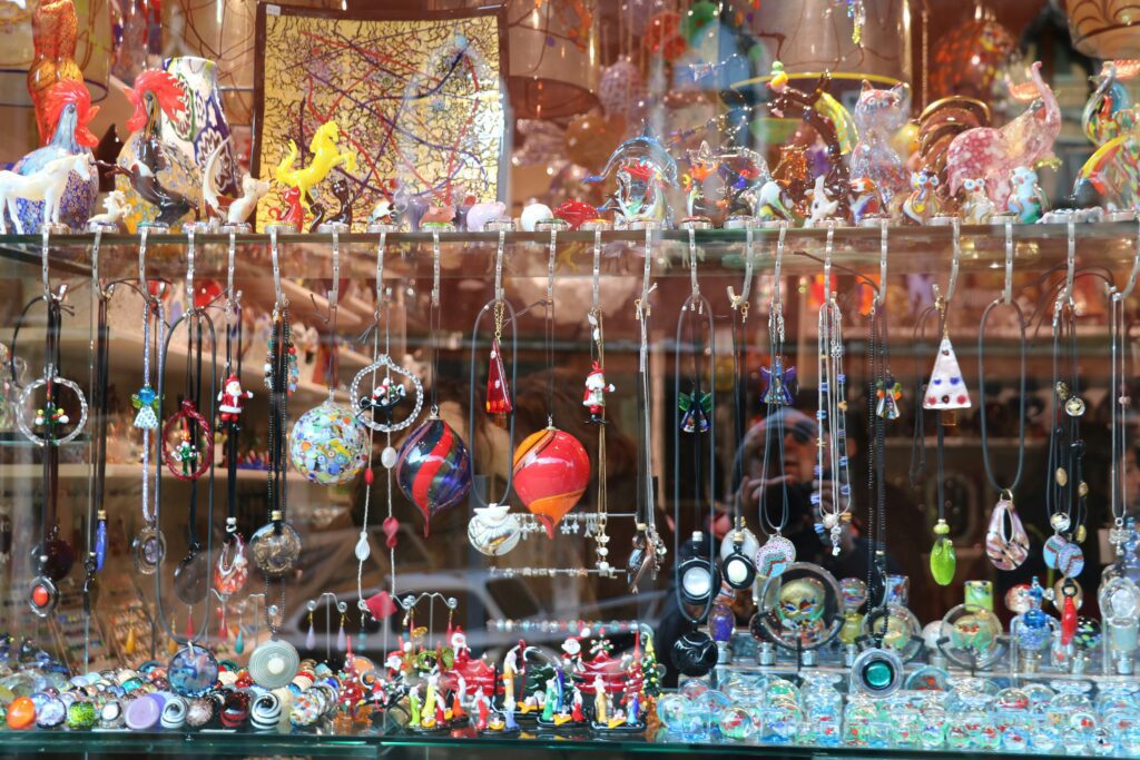 A Guide and Top Tips for Shopping in Venice