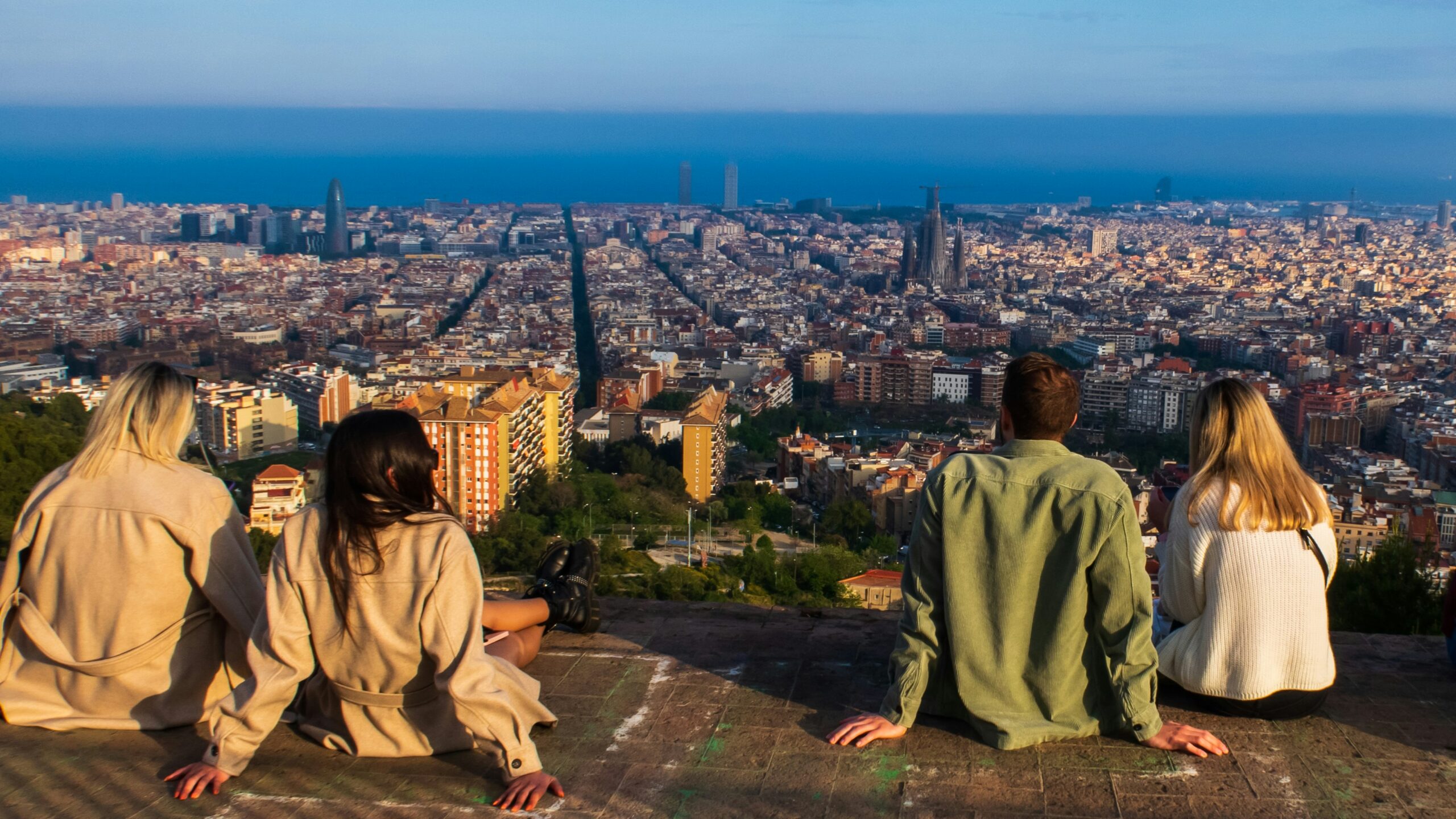 Barcelona Airport Transfers for Couples