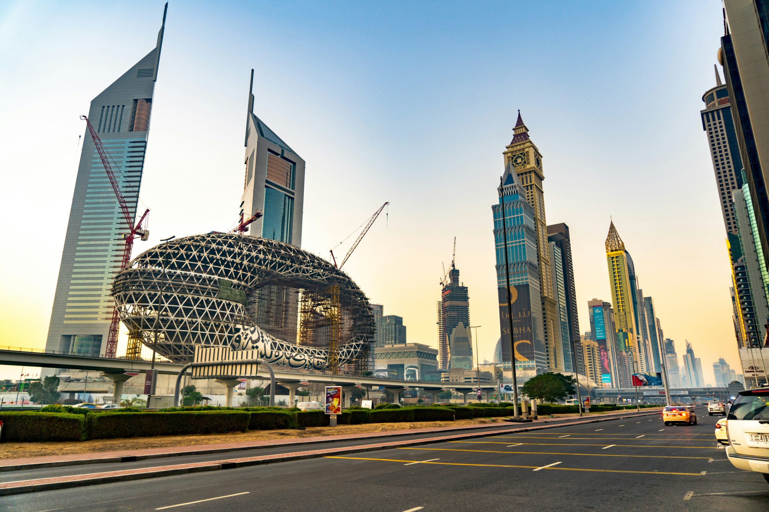 Dubai Airport Transfers for Business Traveler