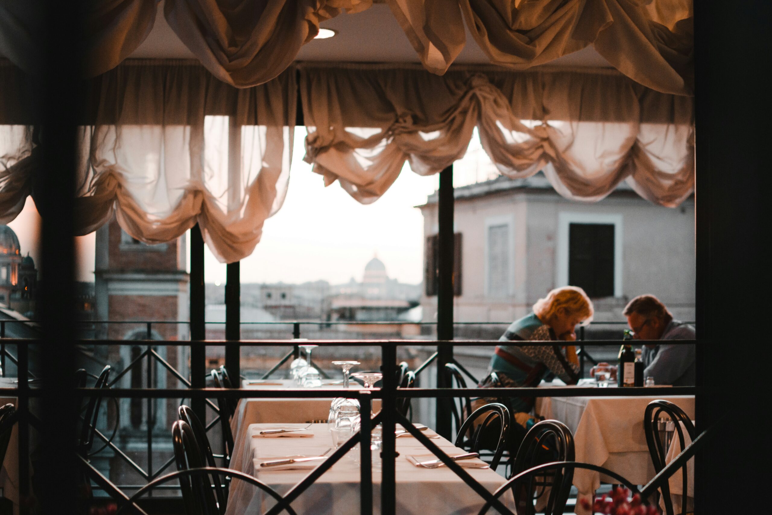 Rome Airport Transfers for Couples