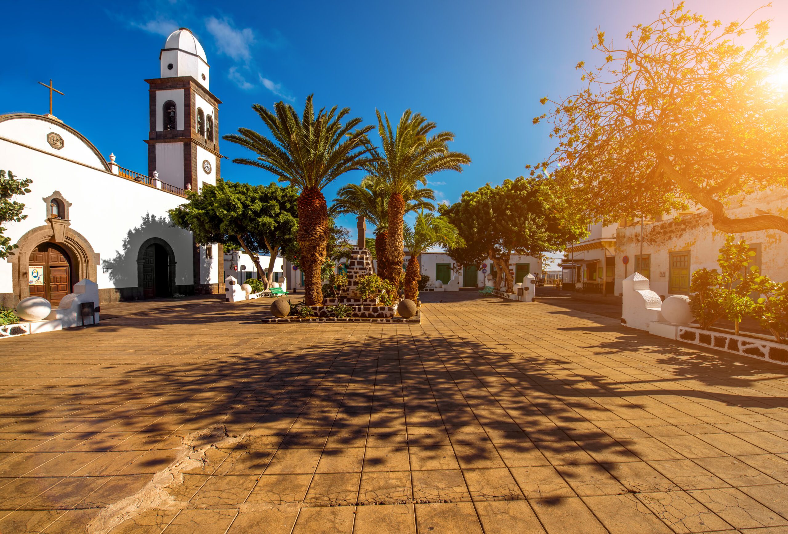 lanzarote airport transfers for families