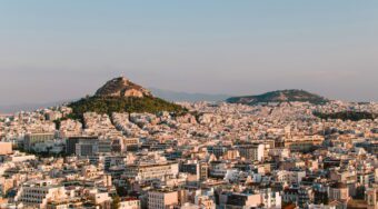 Athens airport transfers and shuttle service from El. Venizelos ATH to city center hotels